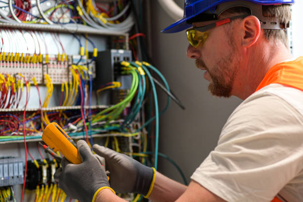 Best Electrical Contractors for Businesses  in Hinckley, MN