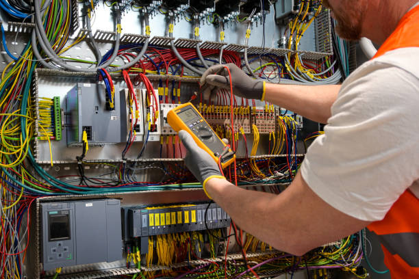 Best Local Electrician Companies  in Hinckley, MN